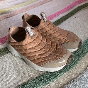 Nike ACG Quilted Slip-On Shoes - Brown and Tan